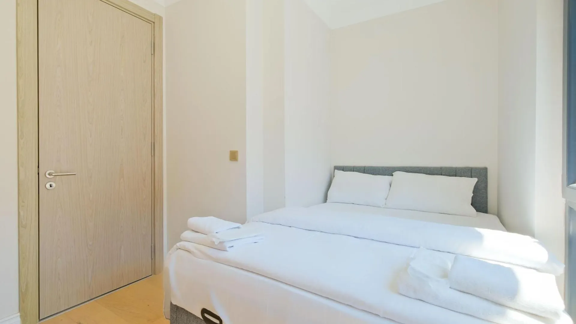 Mayer Skycon Residence In Besiktas 2 Istanboel